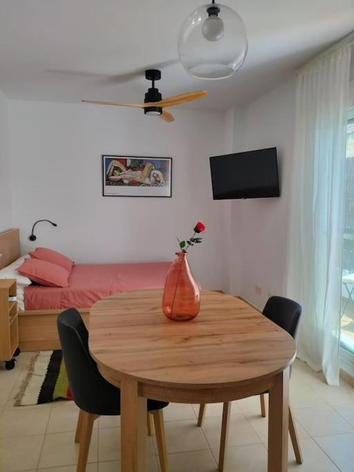 Estudio 52 Malaga Centrico Parking Gratuito Daire Dış mekan fotoğraf