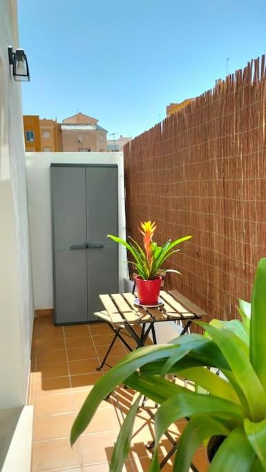 Estudio 52 Malaga Centrico Parking Gratuito Daire Dış mekan fotoğraf