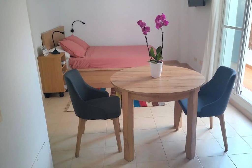 Estudio 52 Malaga Centrico Parking Gratuito Daire Dış mekan fotoğraf